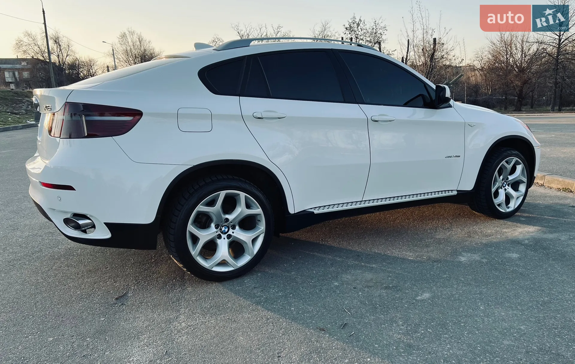 2010 BMW X6 - мініатюра 37
