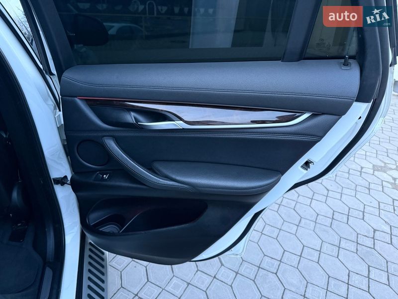 Внедорожник / Кроссовер BMW X6 2014 в Львове фото 28 Внедорожник / Кроссовер BMW X6 2014 в Львове