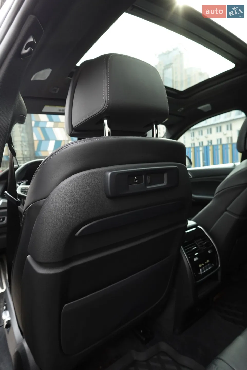 2021 BMW X6 - мініатюра 8