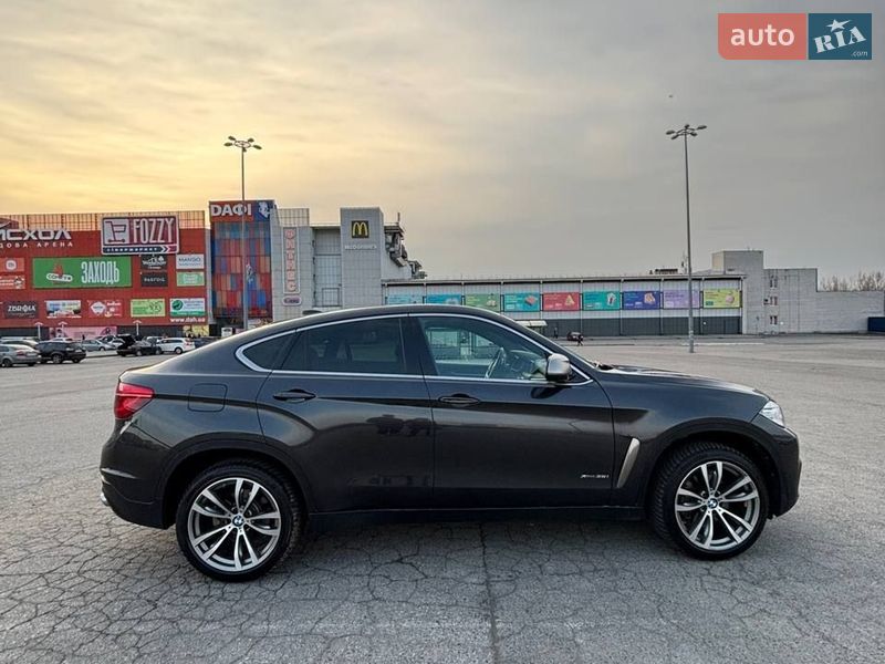 Внедорожник / Кроссовер BMW X6 2016 в Харькове