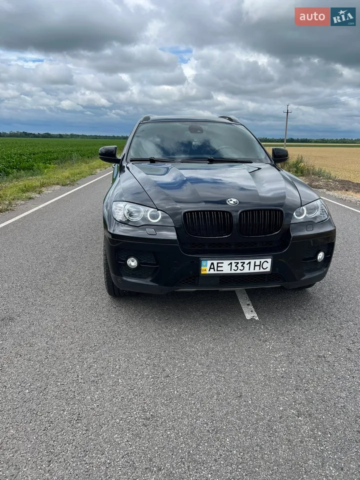 2011 BMW X6 - мініатюра 11