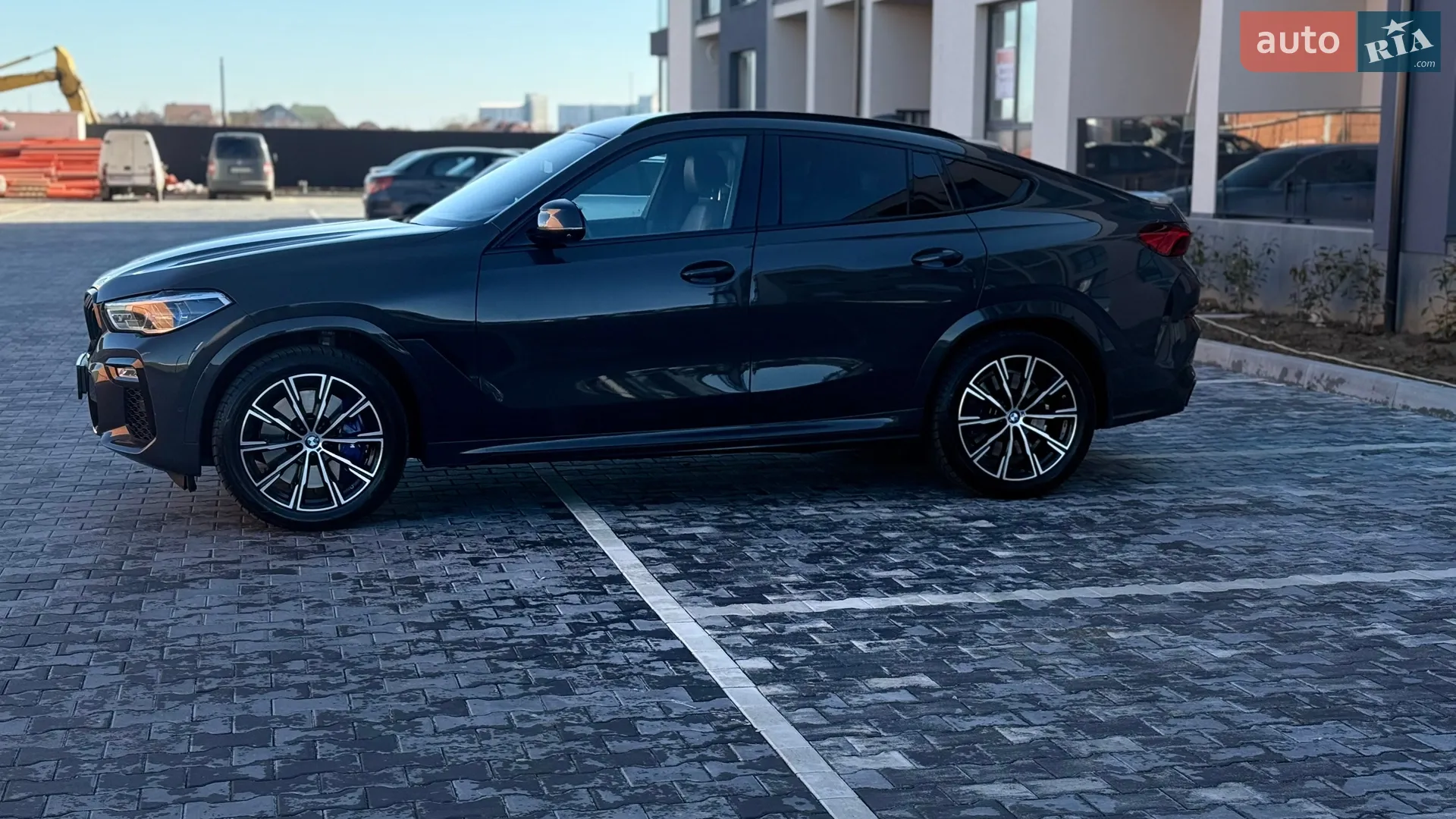 2021 BMW X6 - фото 1