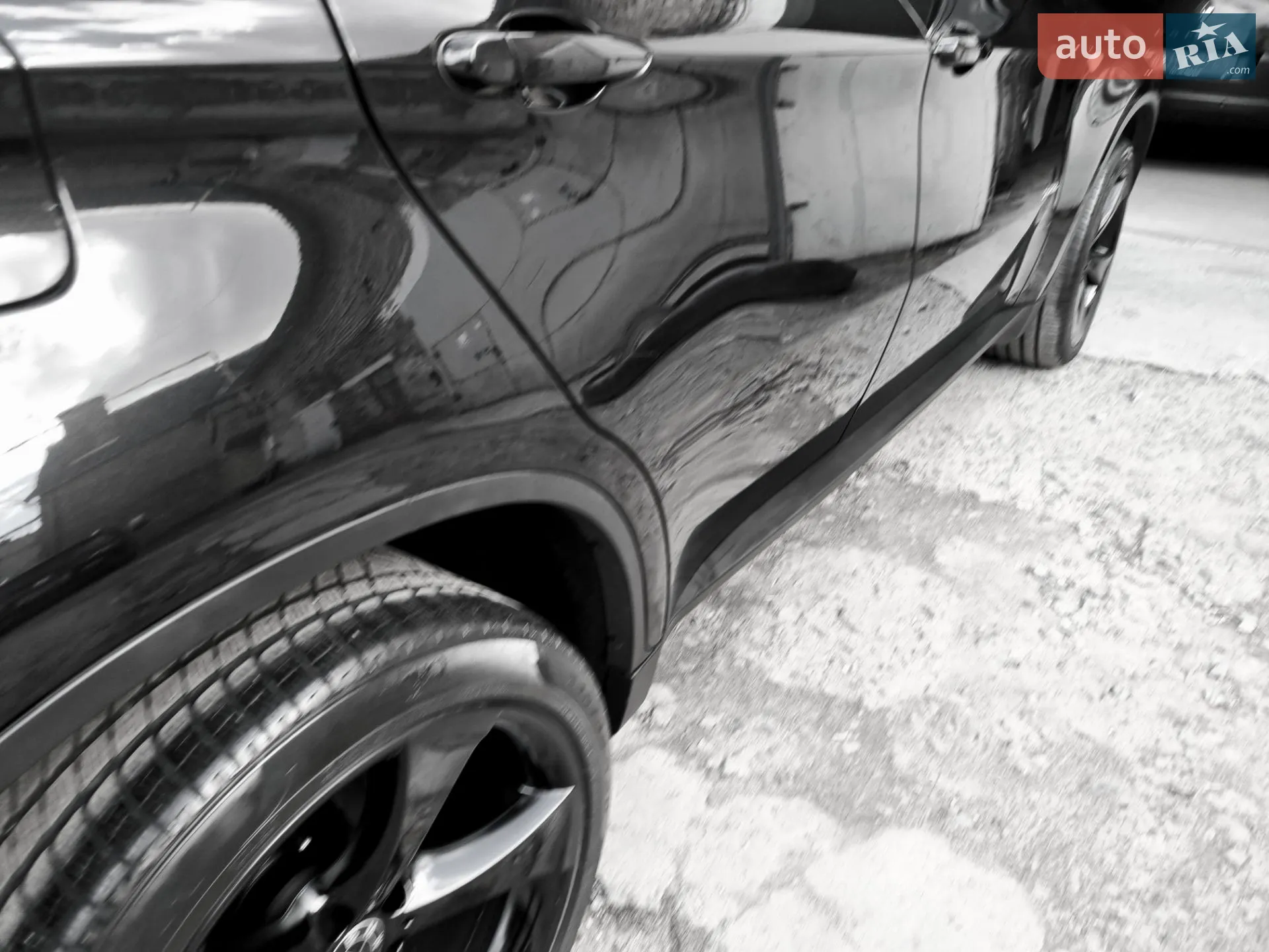 2011 BMW X6 - мініатюра 24