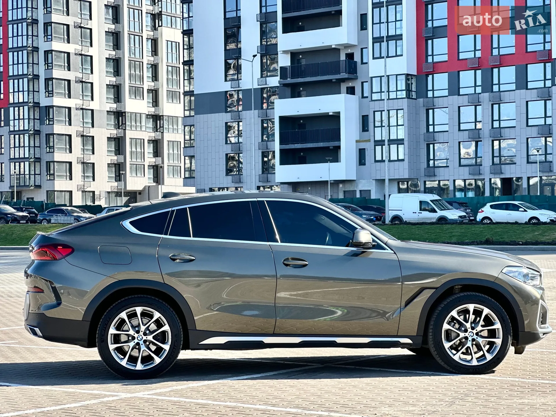 2021 BMW X6 - мініатюра 34