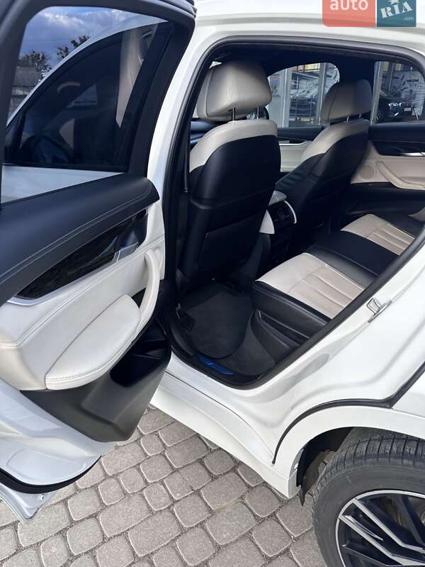 Позашляховик / Кросовер BMW X6 2016 в Іллінцях фото 33 Позашляховик / Кросовер BMW X6 2016 в Іллінцях
