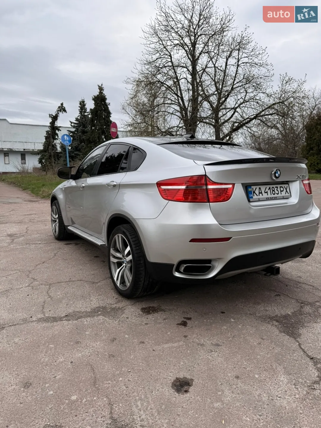 2010 BMW X6 - мініатюра 9