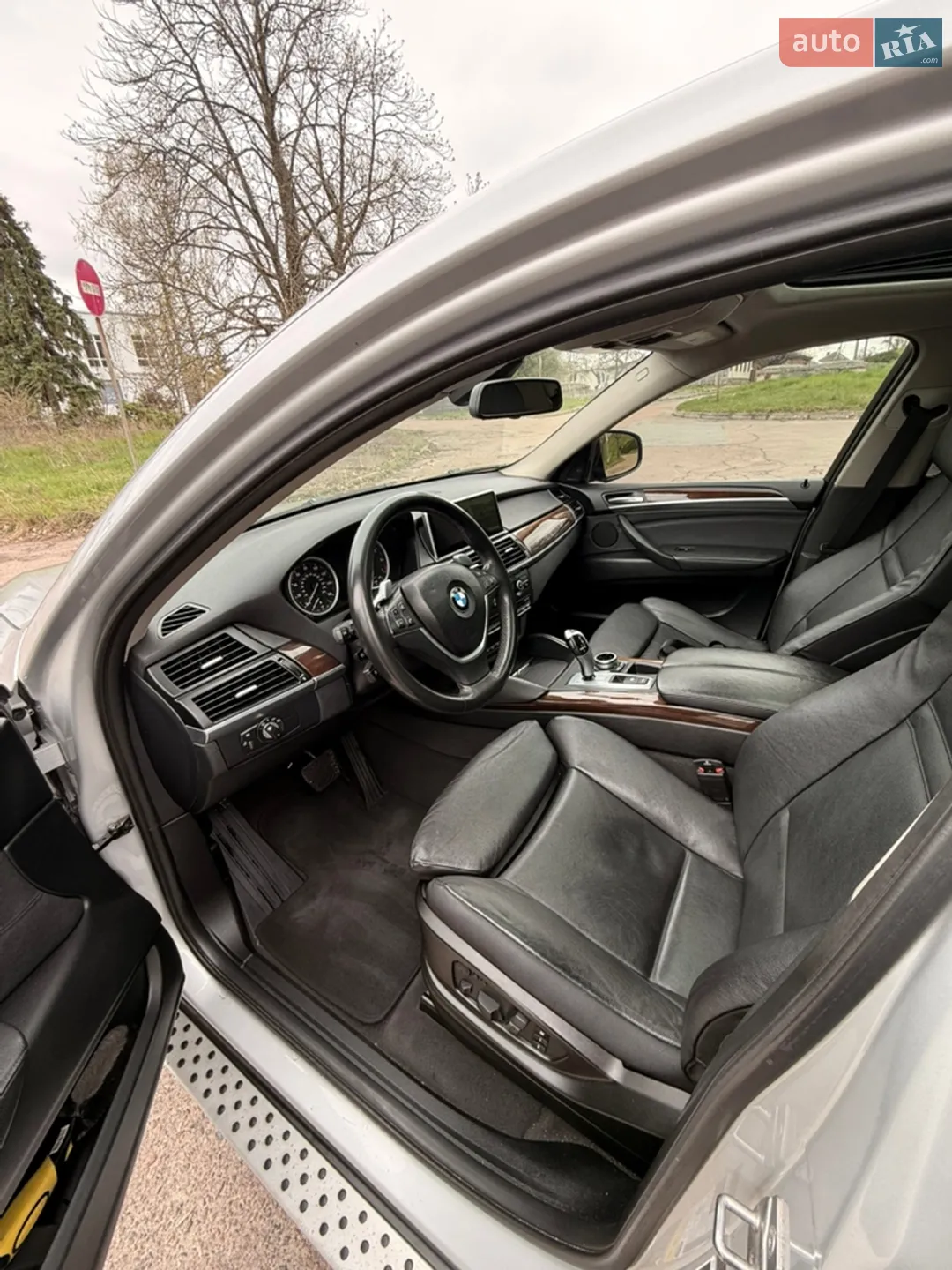 2010 BMW X6 - мініатюра 15