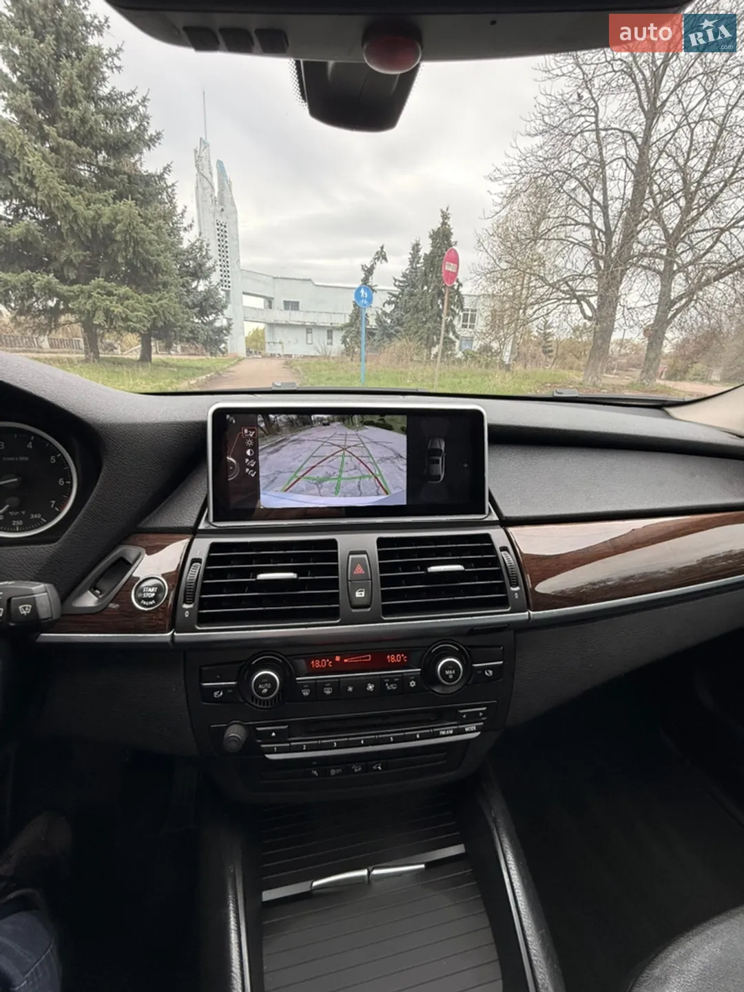 2010 BMW X6 - мініатюра 17