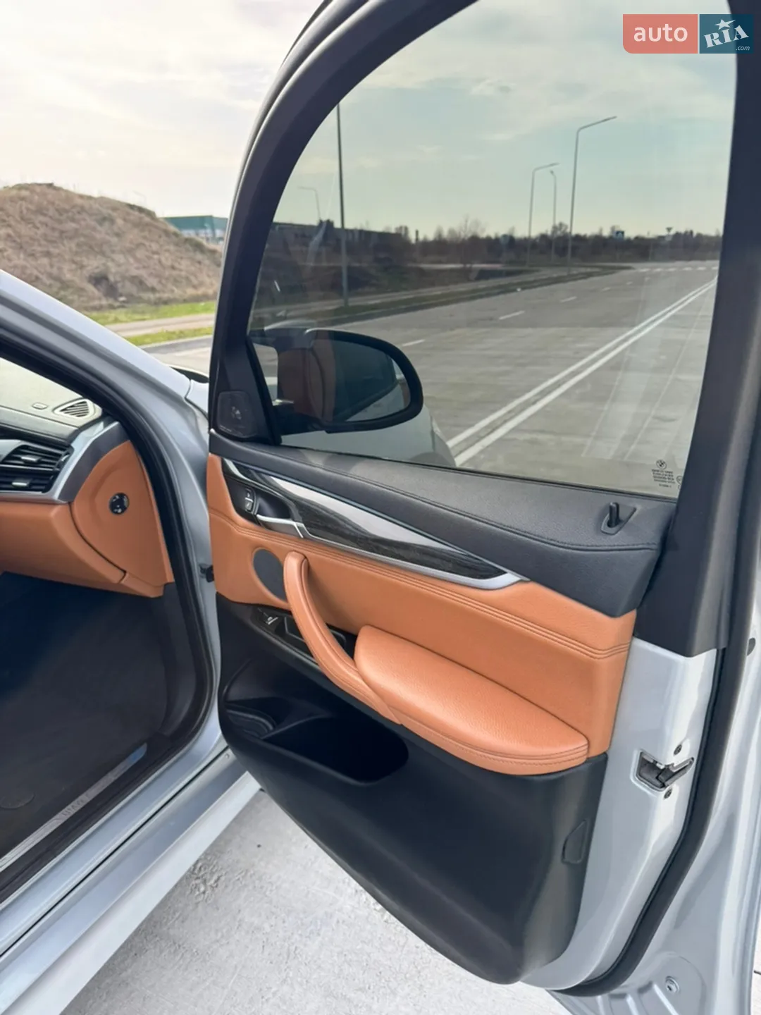 2015 BMW X6 - мініатюра 41