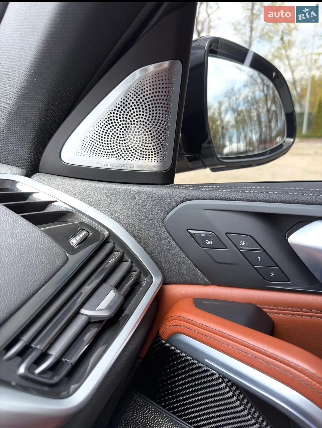 2021 BMW X6 - мініатюра 52