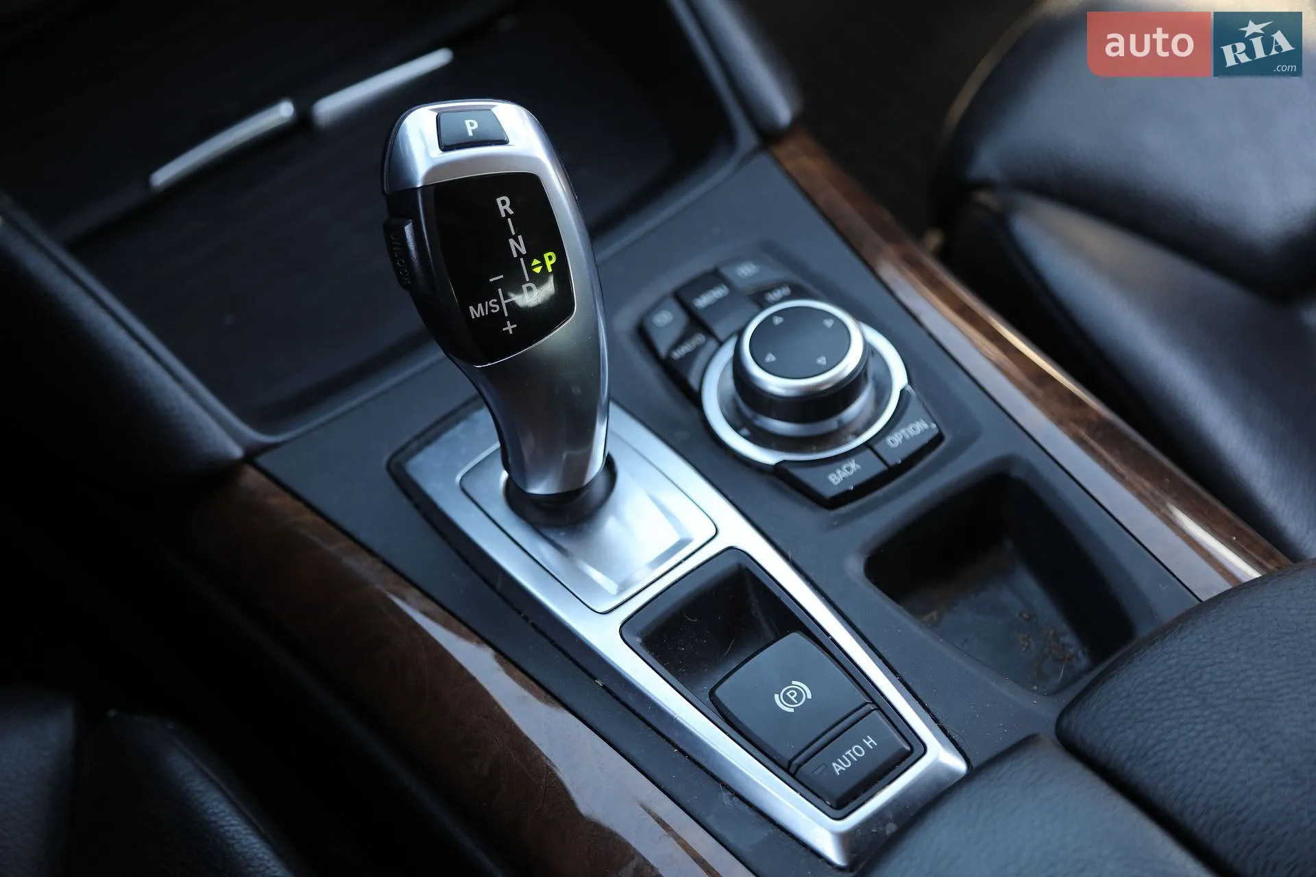 2010 BMW X6 - мініатюра 22