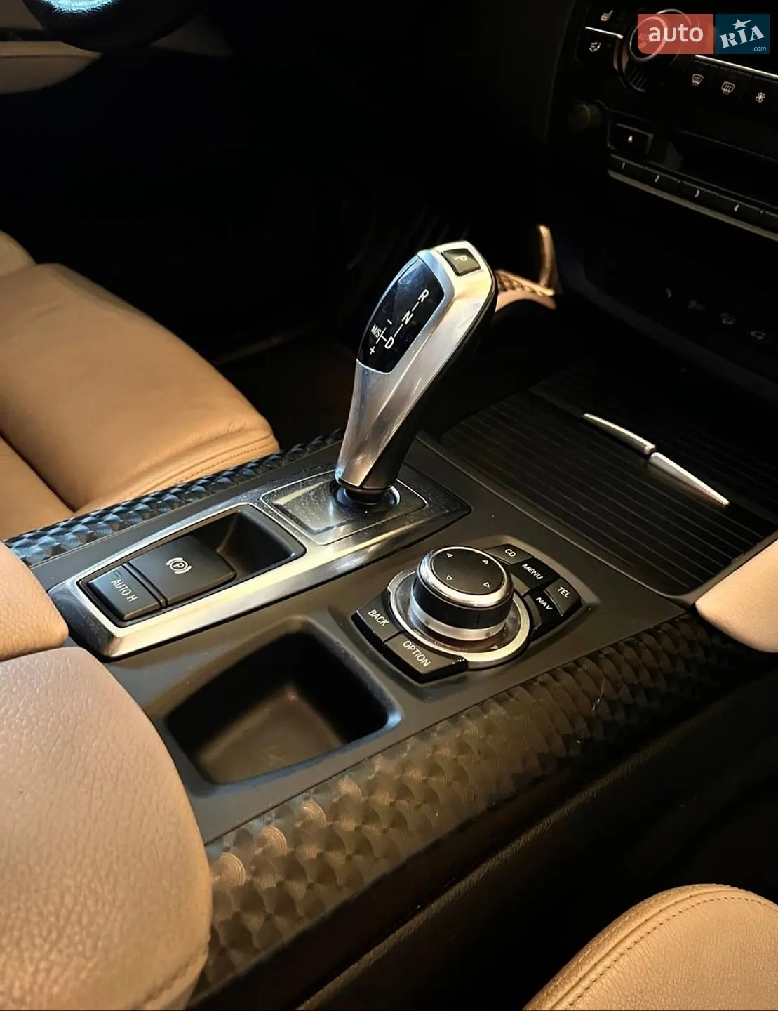 2010 BMW X6 - мініатюра 7