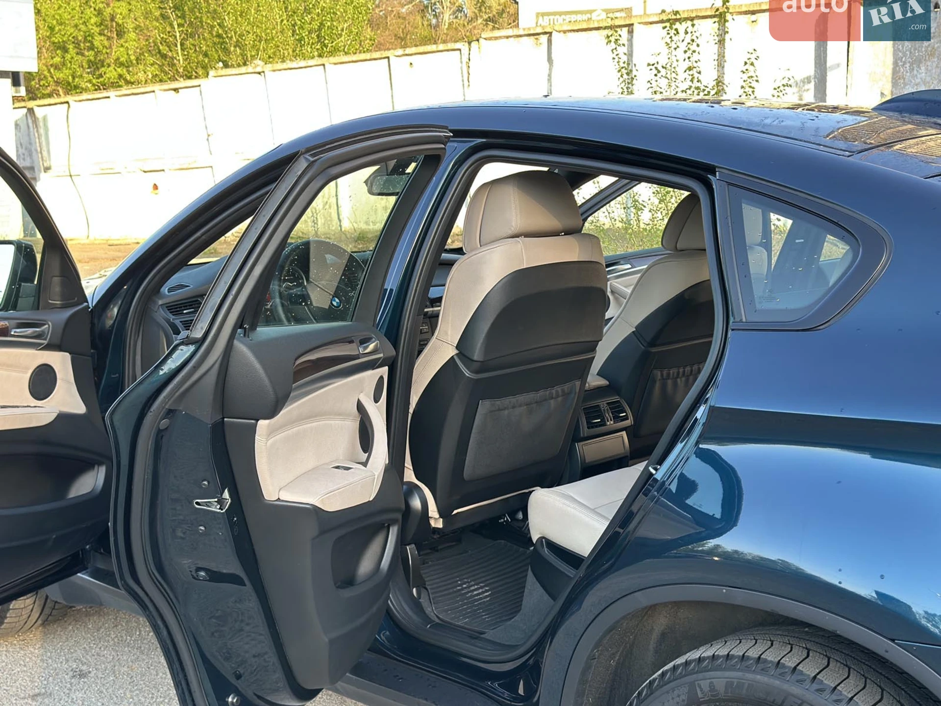 2012 BMW X6 - мініатюра 31