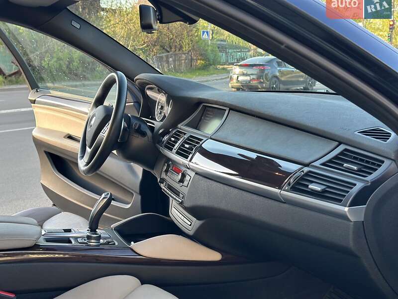 Внедорожник / Кроссовер BMW X6 2012 в Киеве