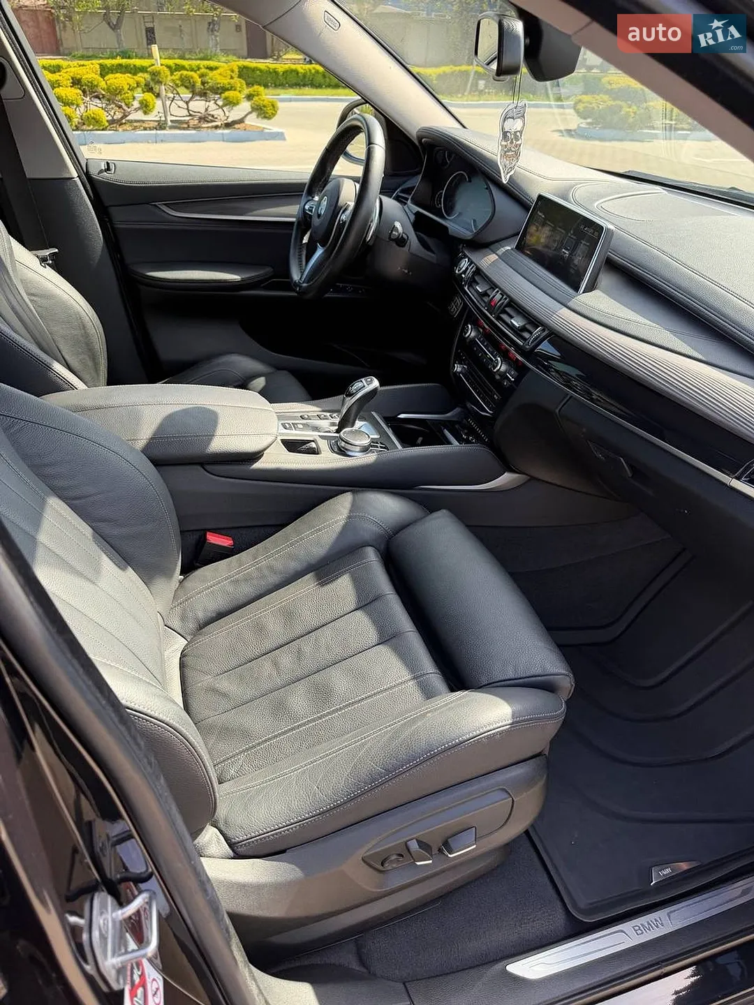 2017 BMW X6 - мініатюра 28