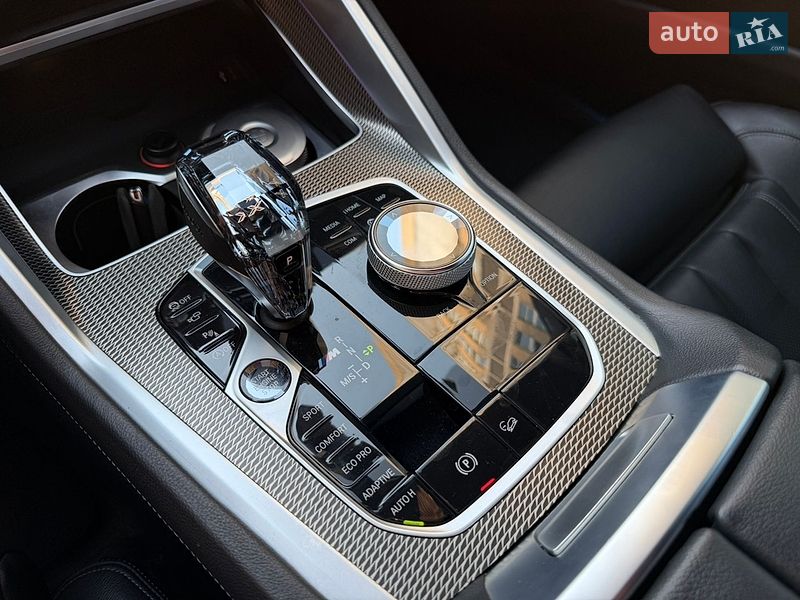 Внедорожник / Кроссовер BMW X6 2020 в Харькове