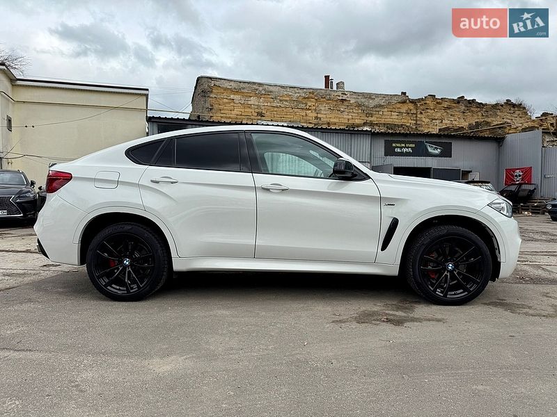 Внедорожник / Кроссовер BMW X6 2018 в Одессе