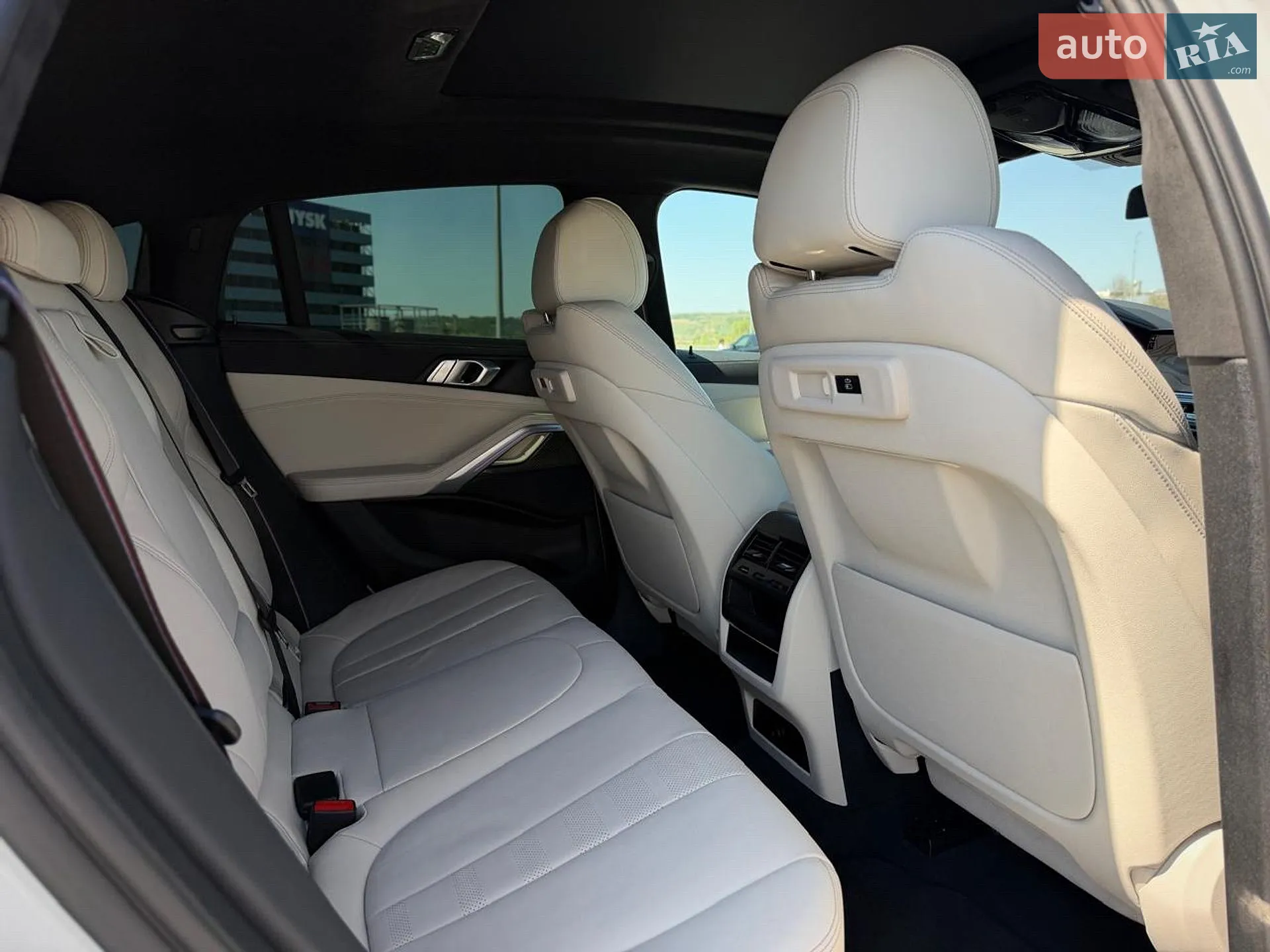 2022 BMW X6 - мініатюра 69