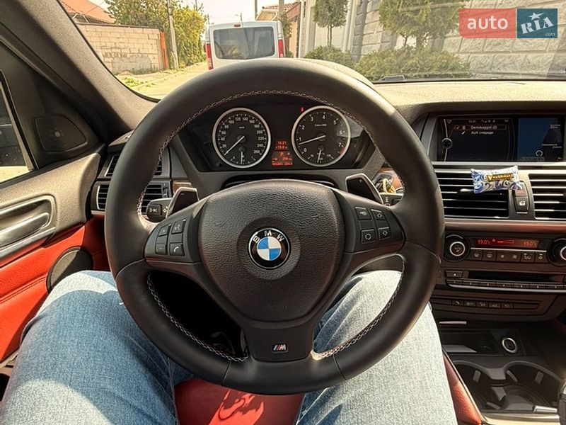Внедорожник / Кроссовер BMW X6 2012 в Одессе