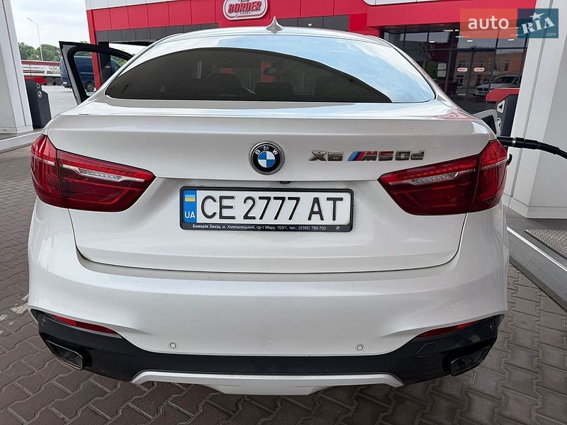 Внедорожник / Кроссовер BMW X6 2016 в Черновцах