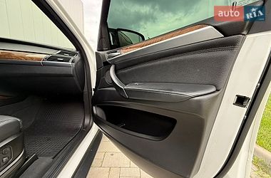 Внедорожник / Кроссовер BMW X6 2011 в Ровно