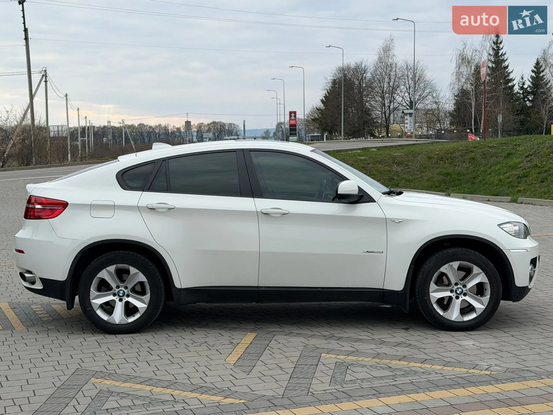2012 BMW X6 - мініатюра 23
