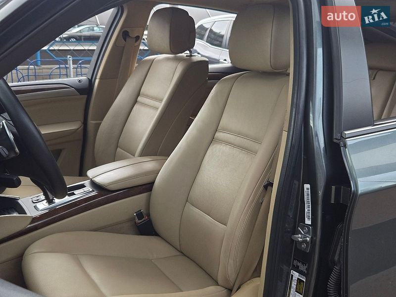 Внедорожник / Кроссовер BMW X6 2012 в Киеве