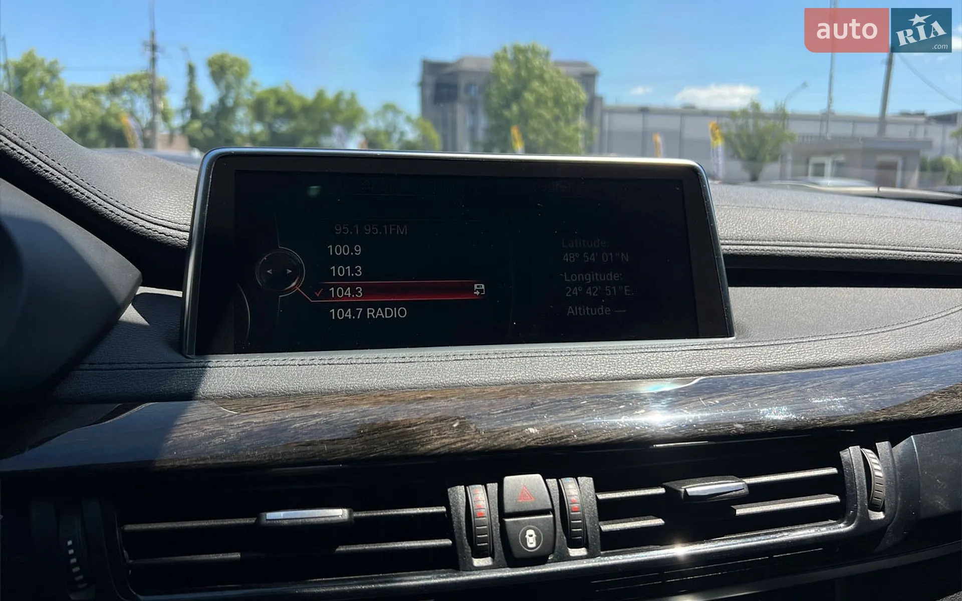 2016 BMW X6 - мініатюра 16