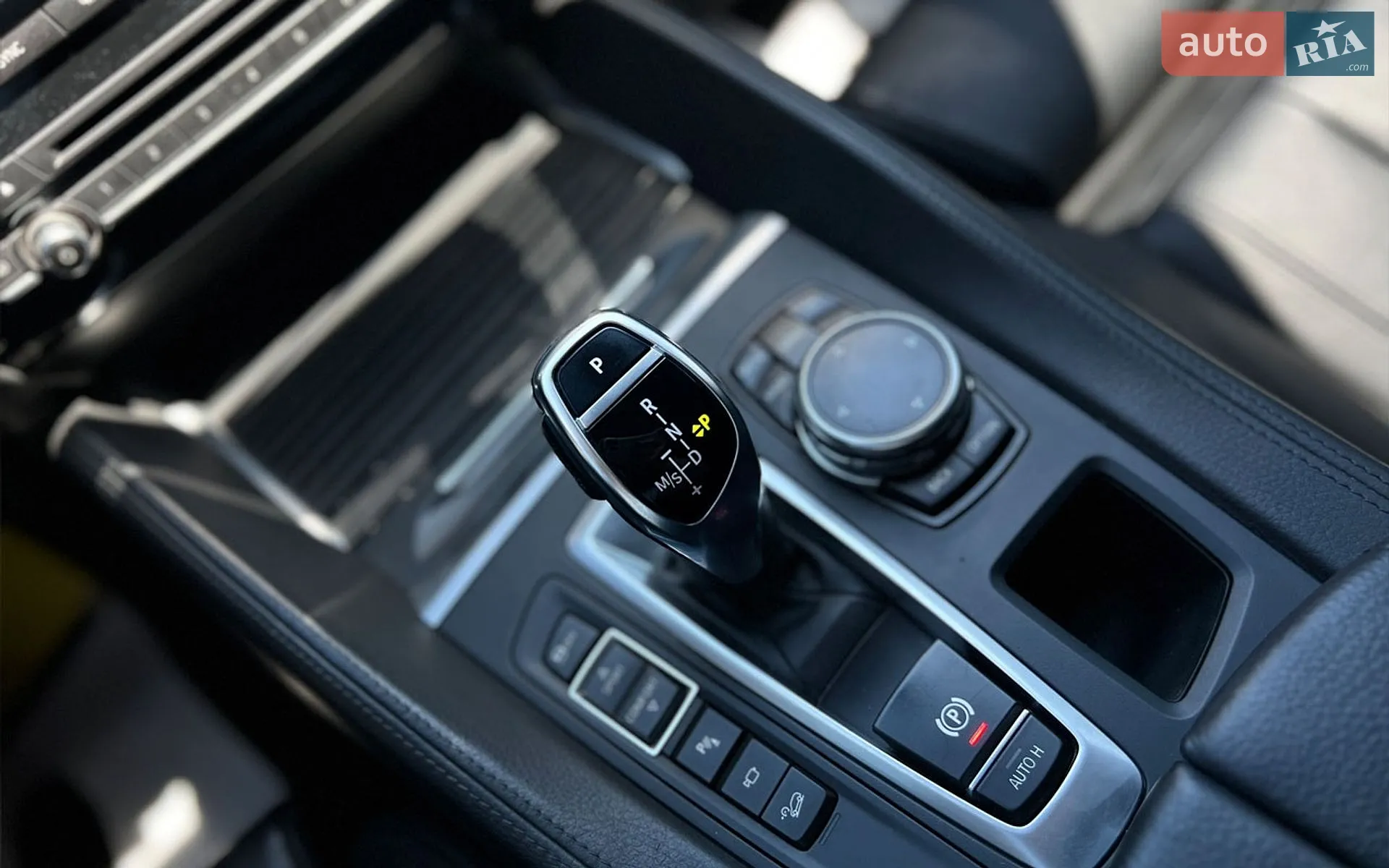 2016 BMW X6 - мініатюра 18
