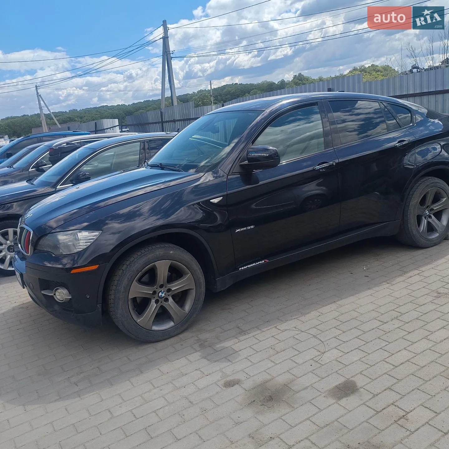 2011 BMW X6 - мініатюра 2