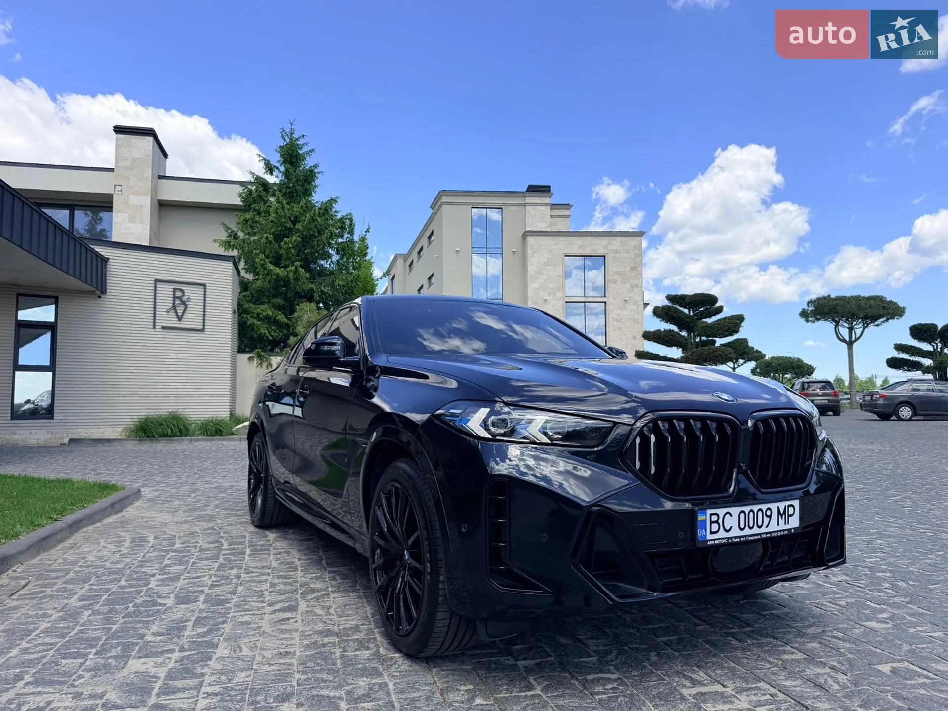 2023 BMW X6 - мініатюра 3