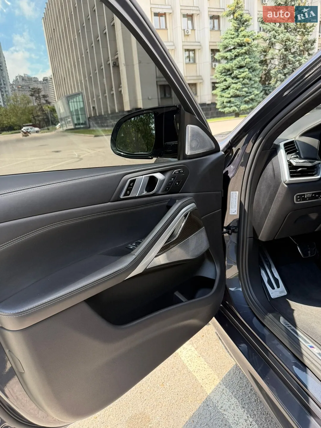 2021 BMW X6 - мініатюра 26