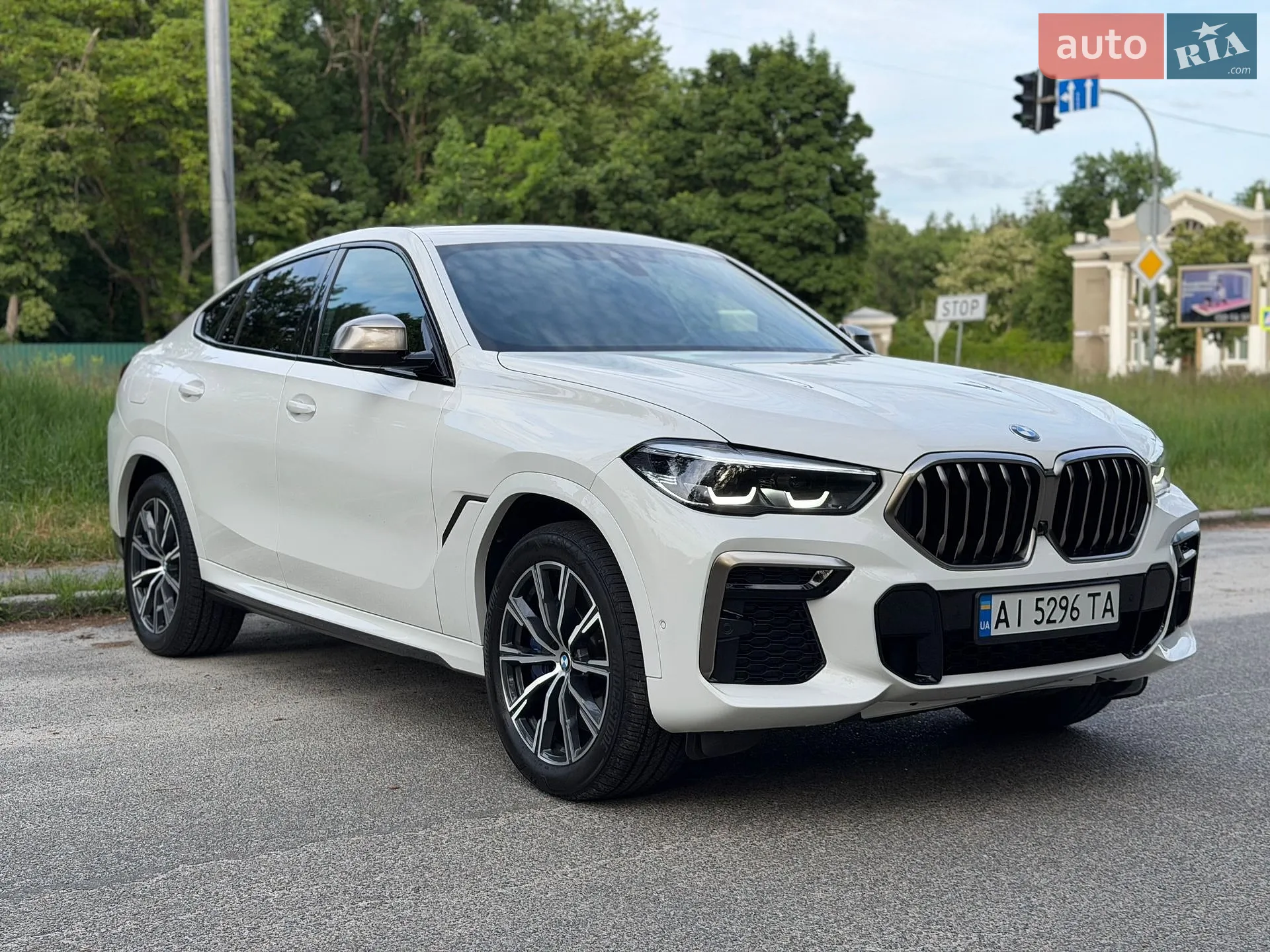 2021 BMW X6 - мініатюра 4
