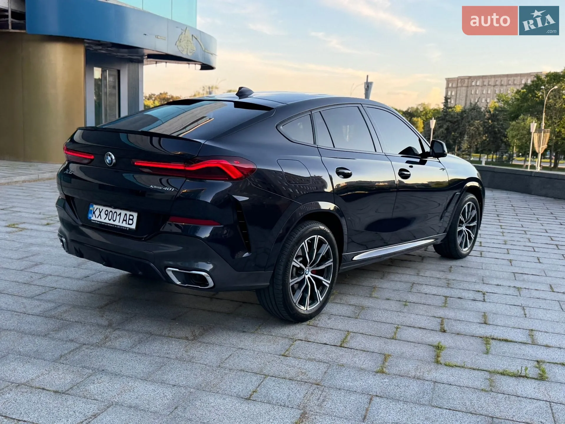 2022 BMW X6 - мініатюра 13