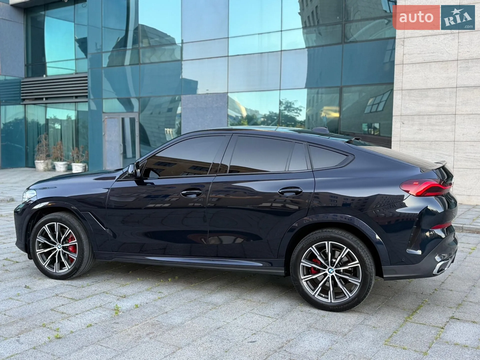 2022 BMW X6 - мініатюра 22