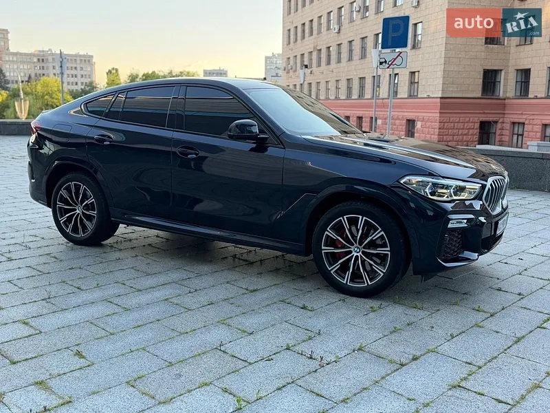 BMW X6 2022 VIN 5UXCY6C0XN9L23378 фото оголошення 45 з 103
