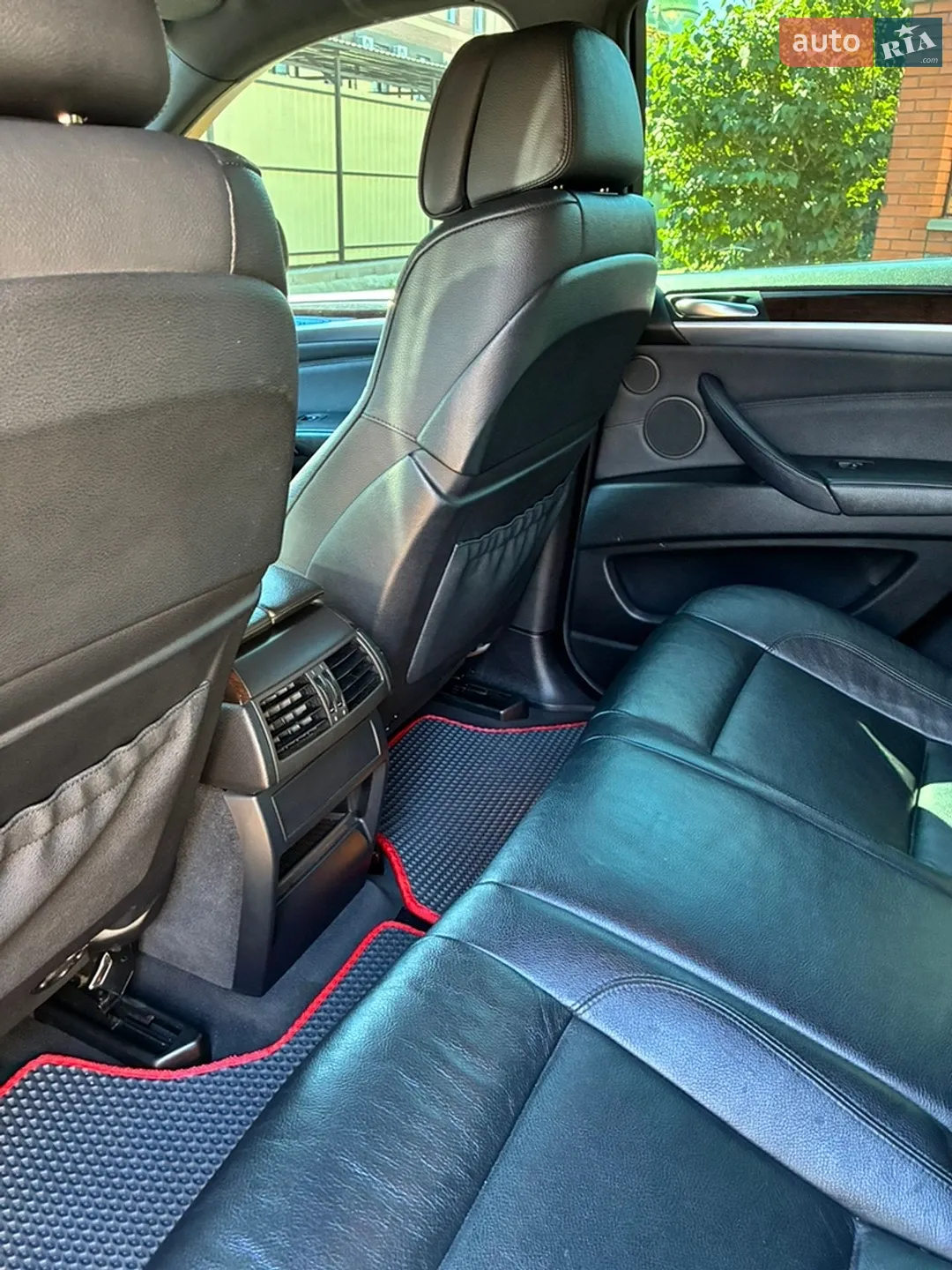 2011 BMW X6 - мініатюра 13