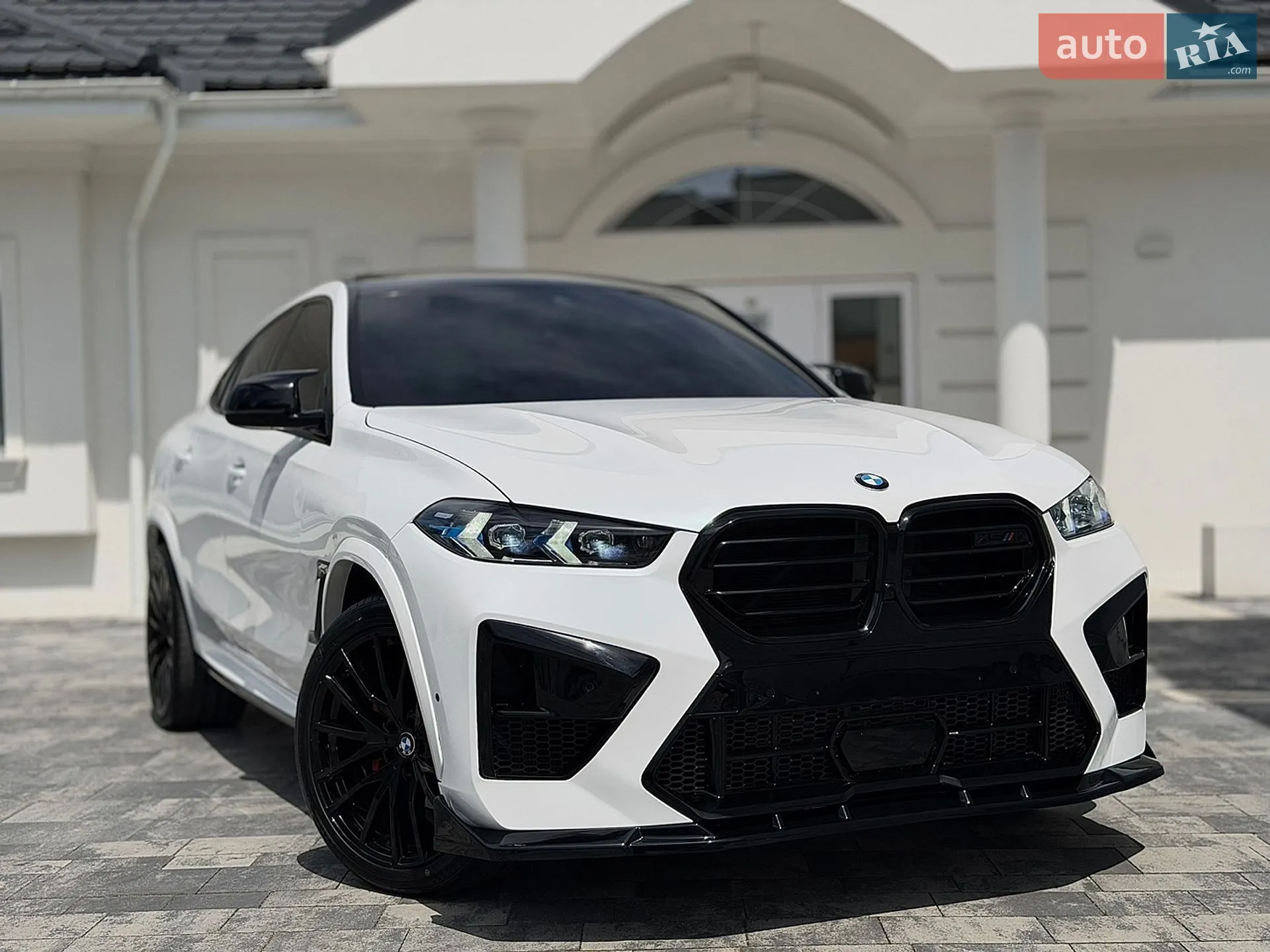 2021 BMW X6 - мініатюра 4
