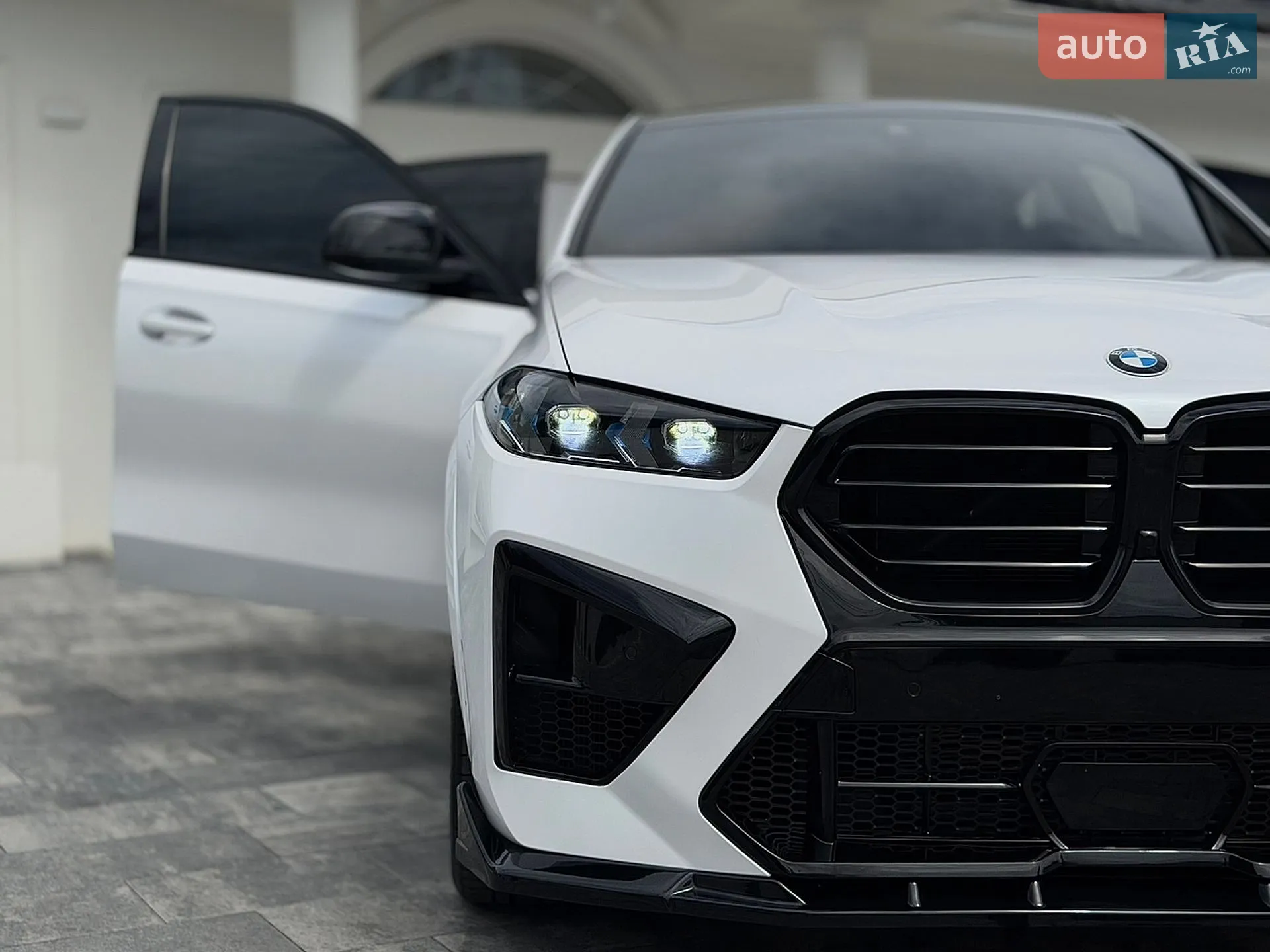 2021 BMW X6 - мініатюра 20
