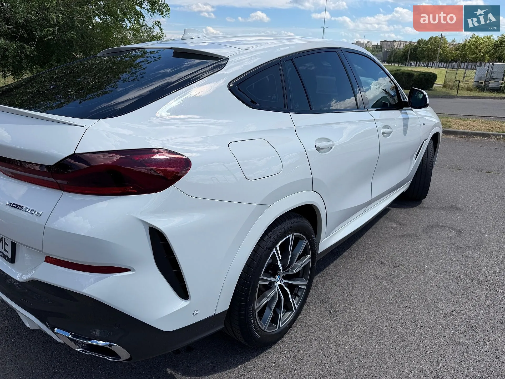 2022 BMW X6 - мініатюра 4
