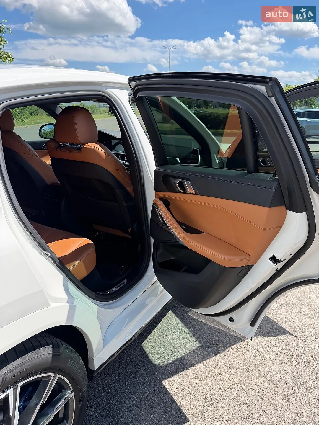 2022 BMW X6 - мініатюра 31