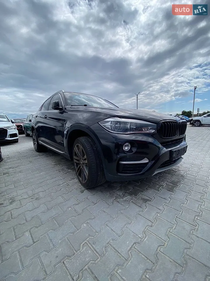 2017 Mercedes-Benz GLC - мініатюра 24