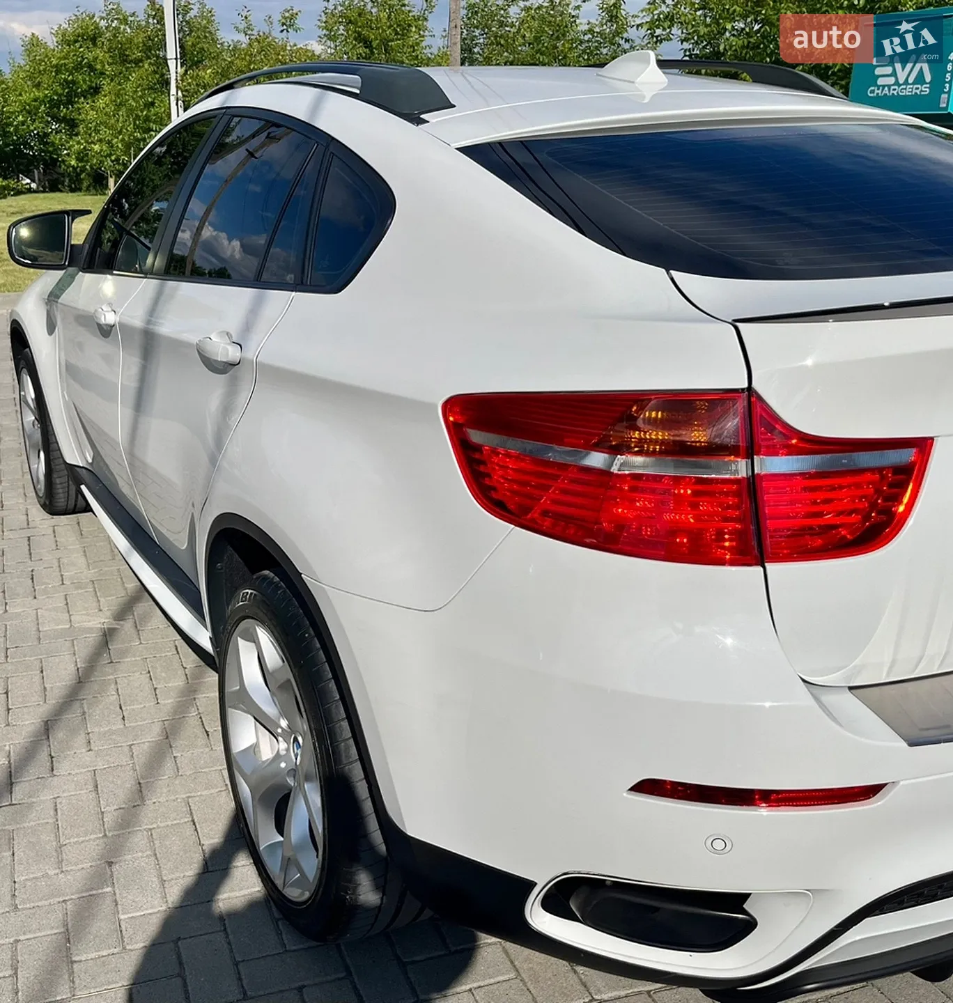 2010 BMW X6 - мініатюра 81