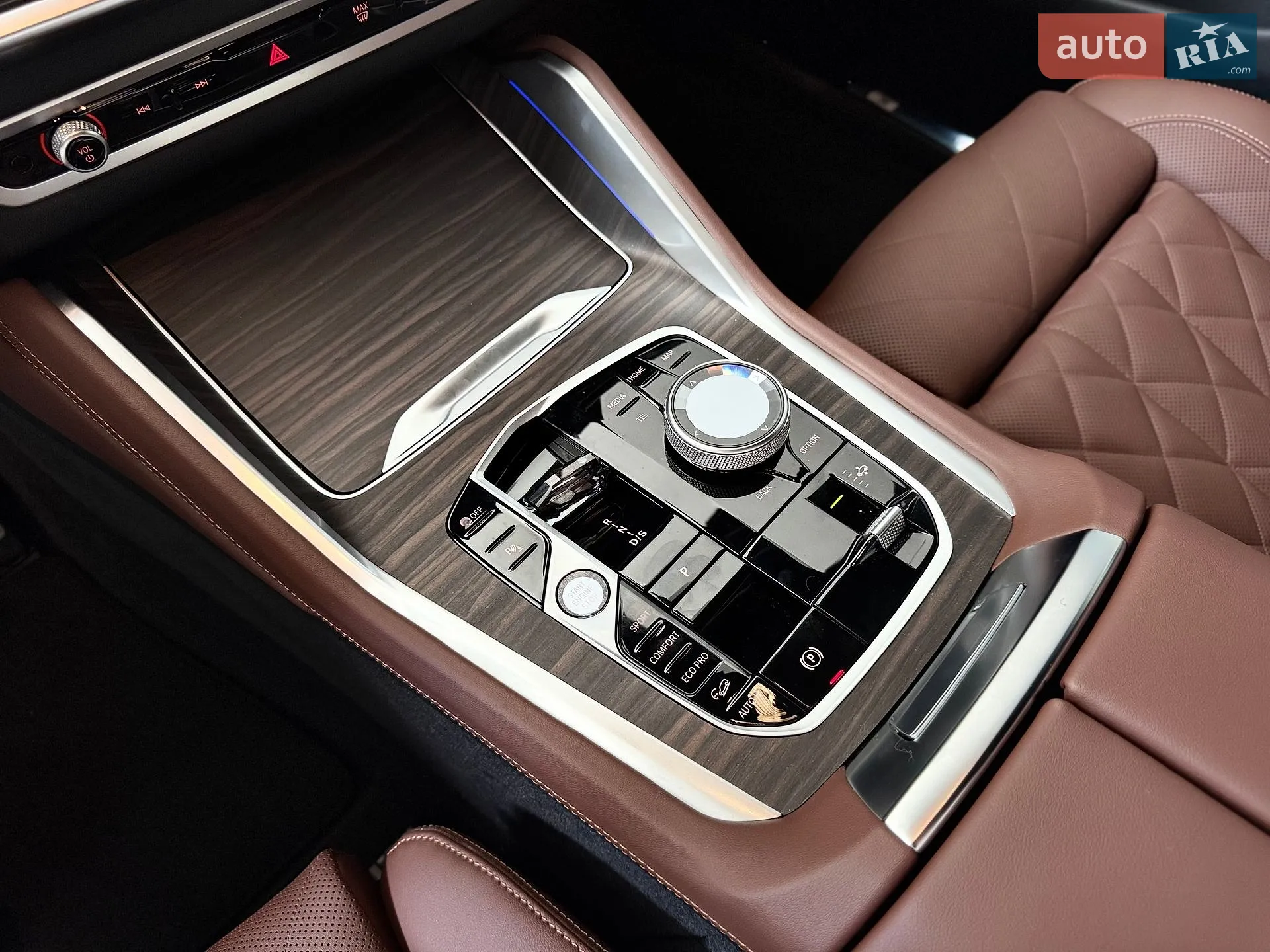 2025 BMW X6 - мініатюра 17