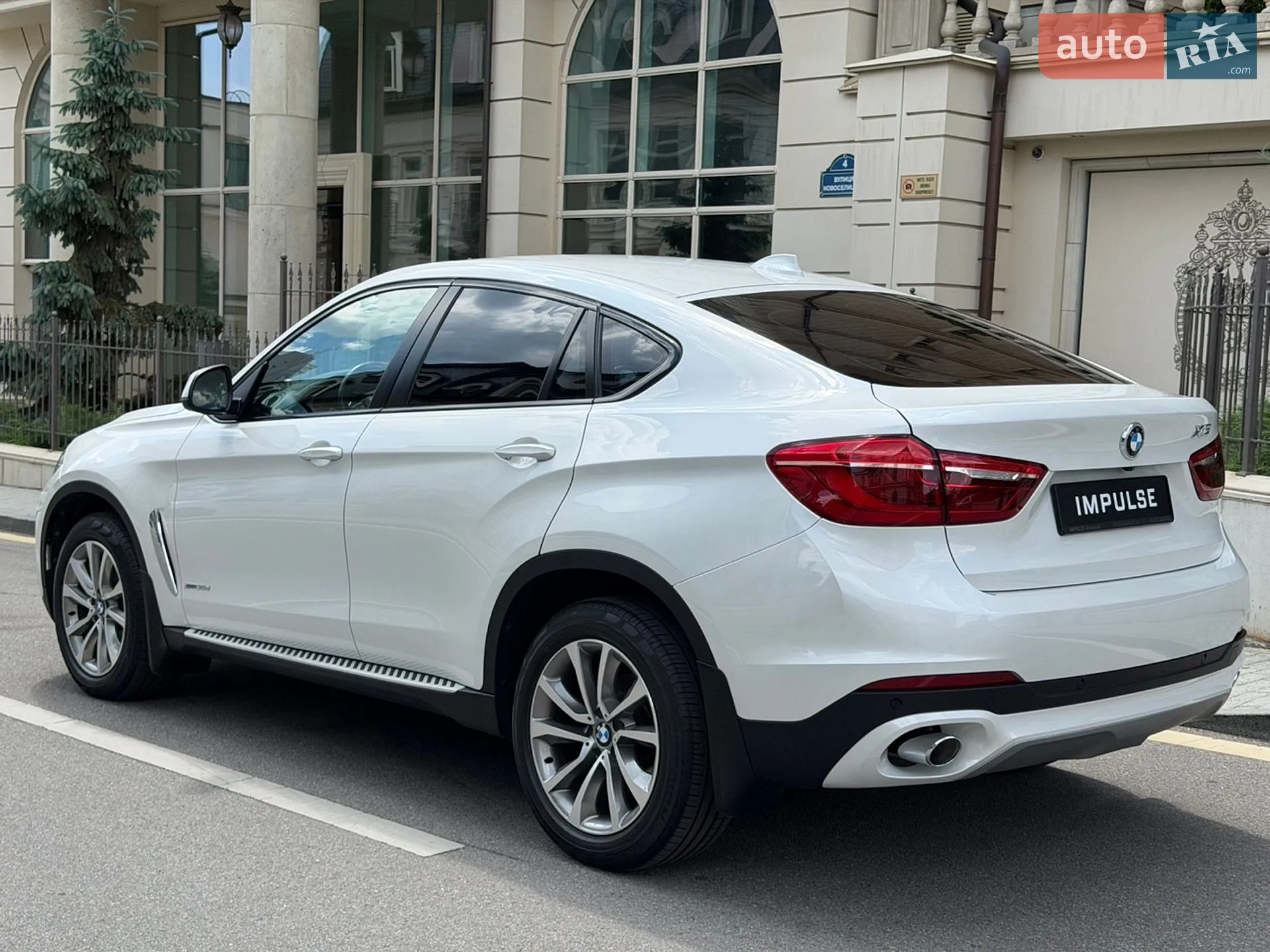2015 BMW X6 - мініатюра 9