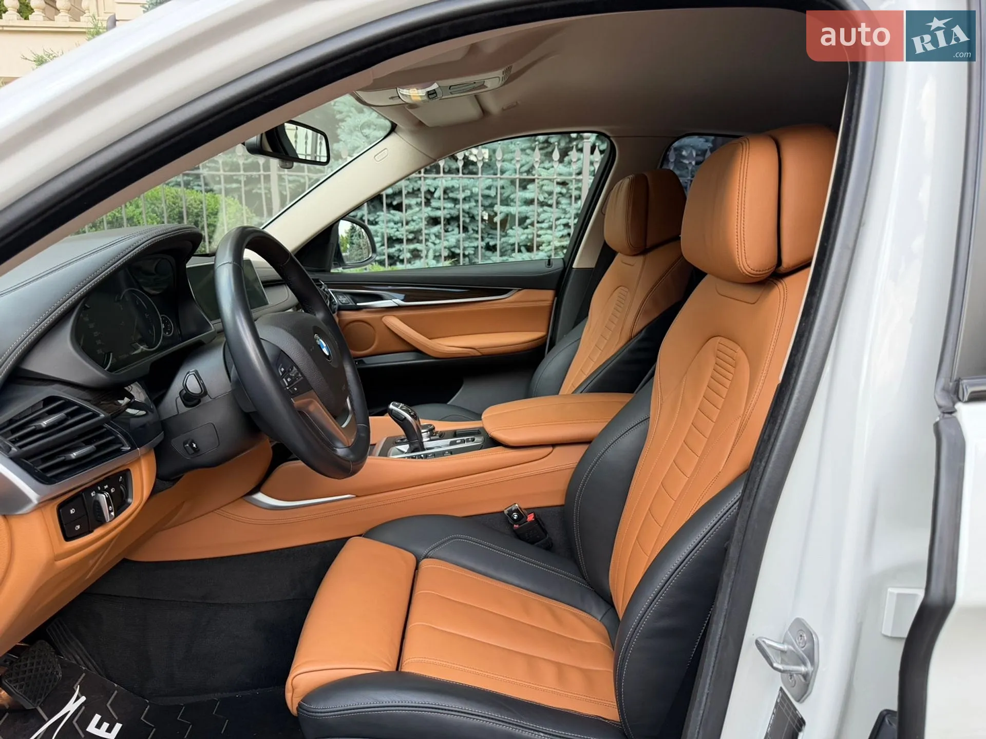 2015 BMW X6 - мініатюра 32
