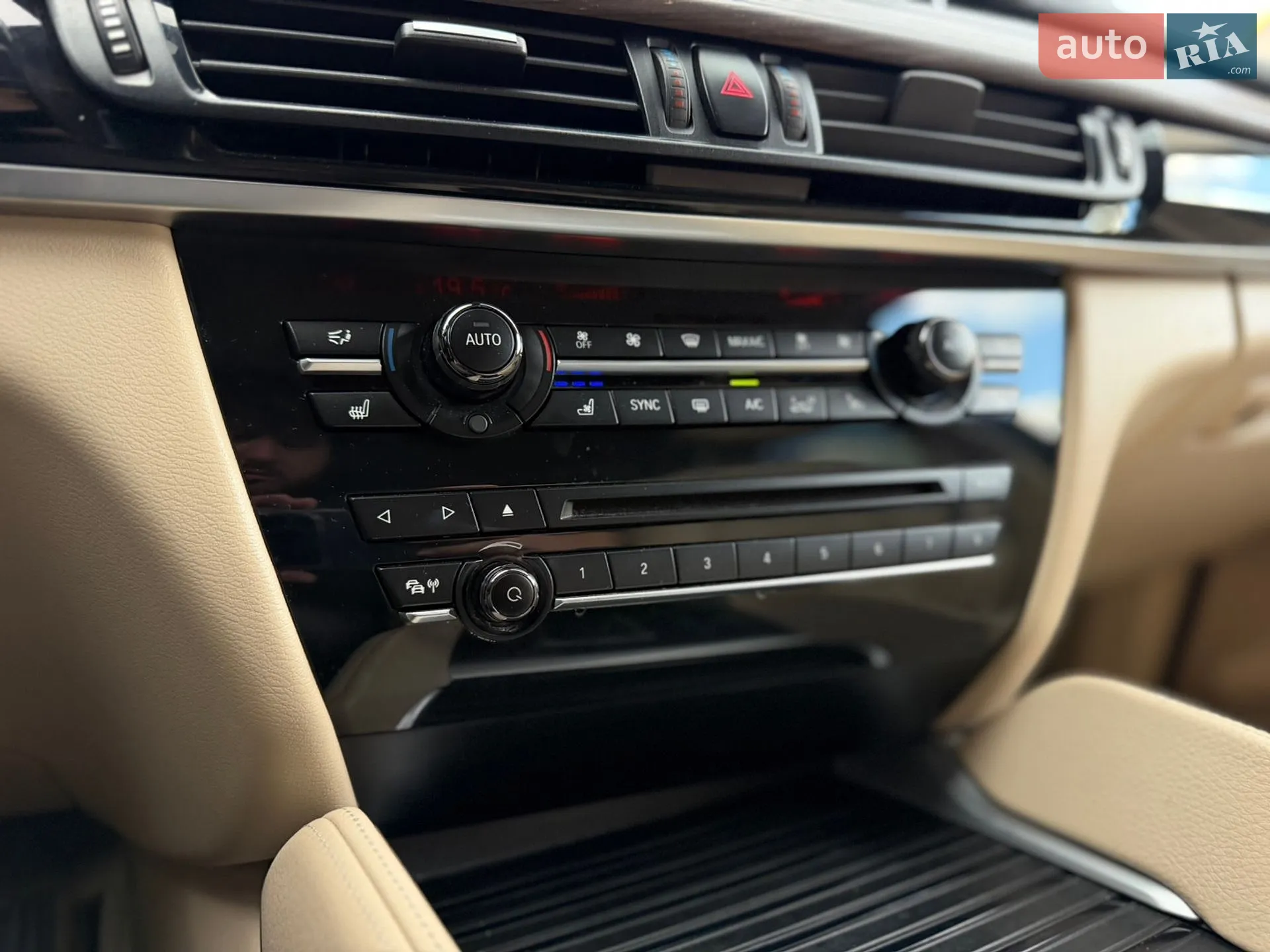2016 BMW X6 - мініатюра 52