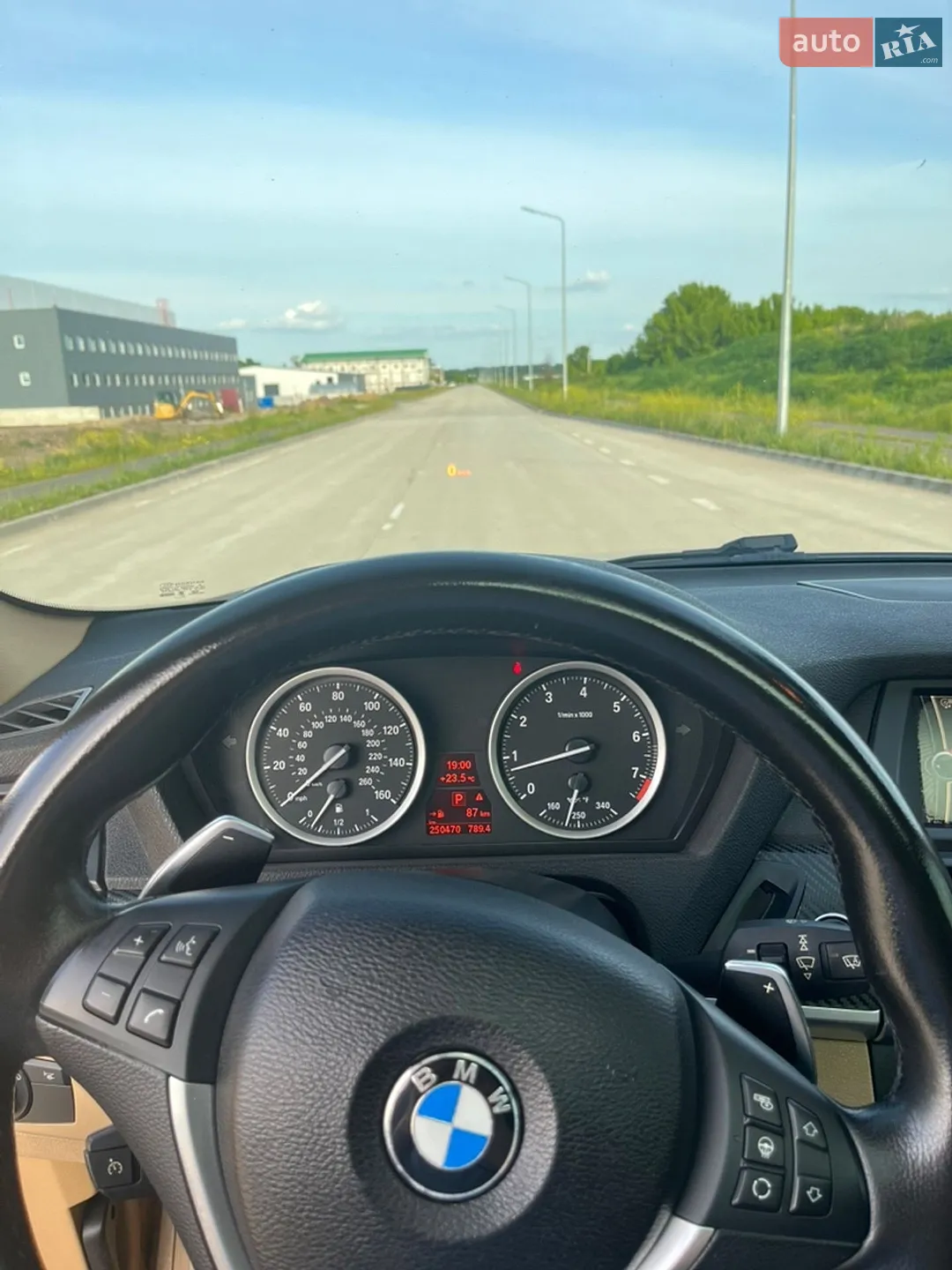 2011 BMW X6 - мініатюра 22
