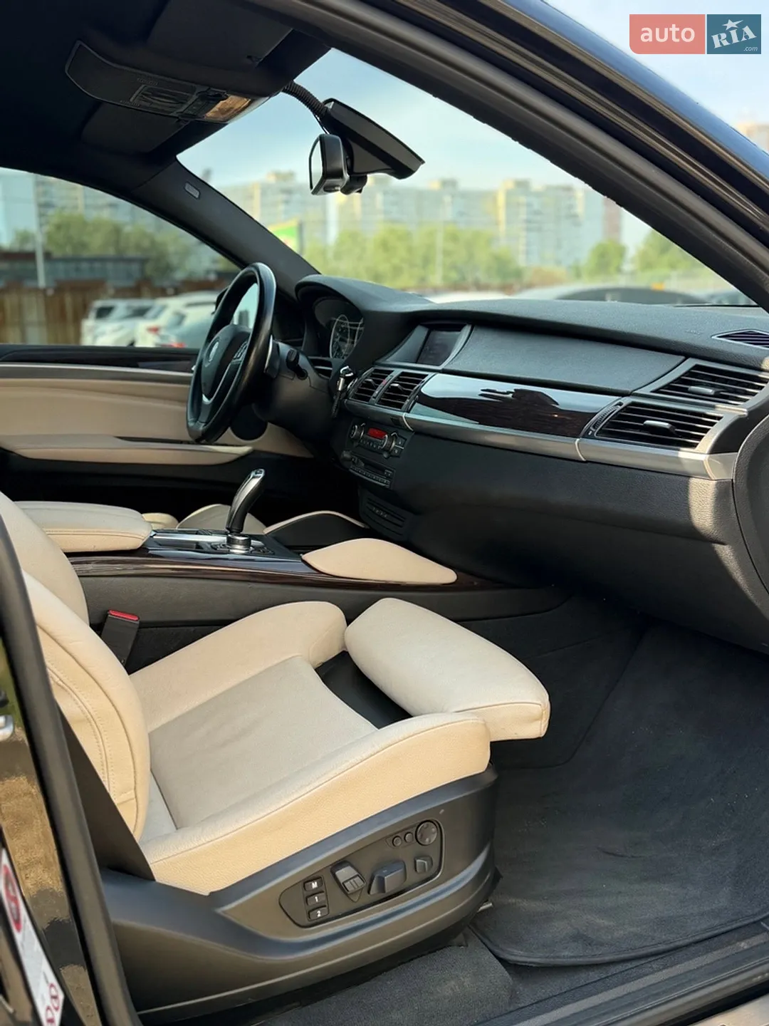 BMW X6 2012 VIN WBAFG210X0L948398 фото оголошення 44 з 52
