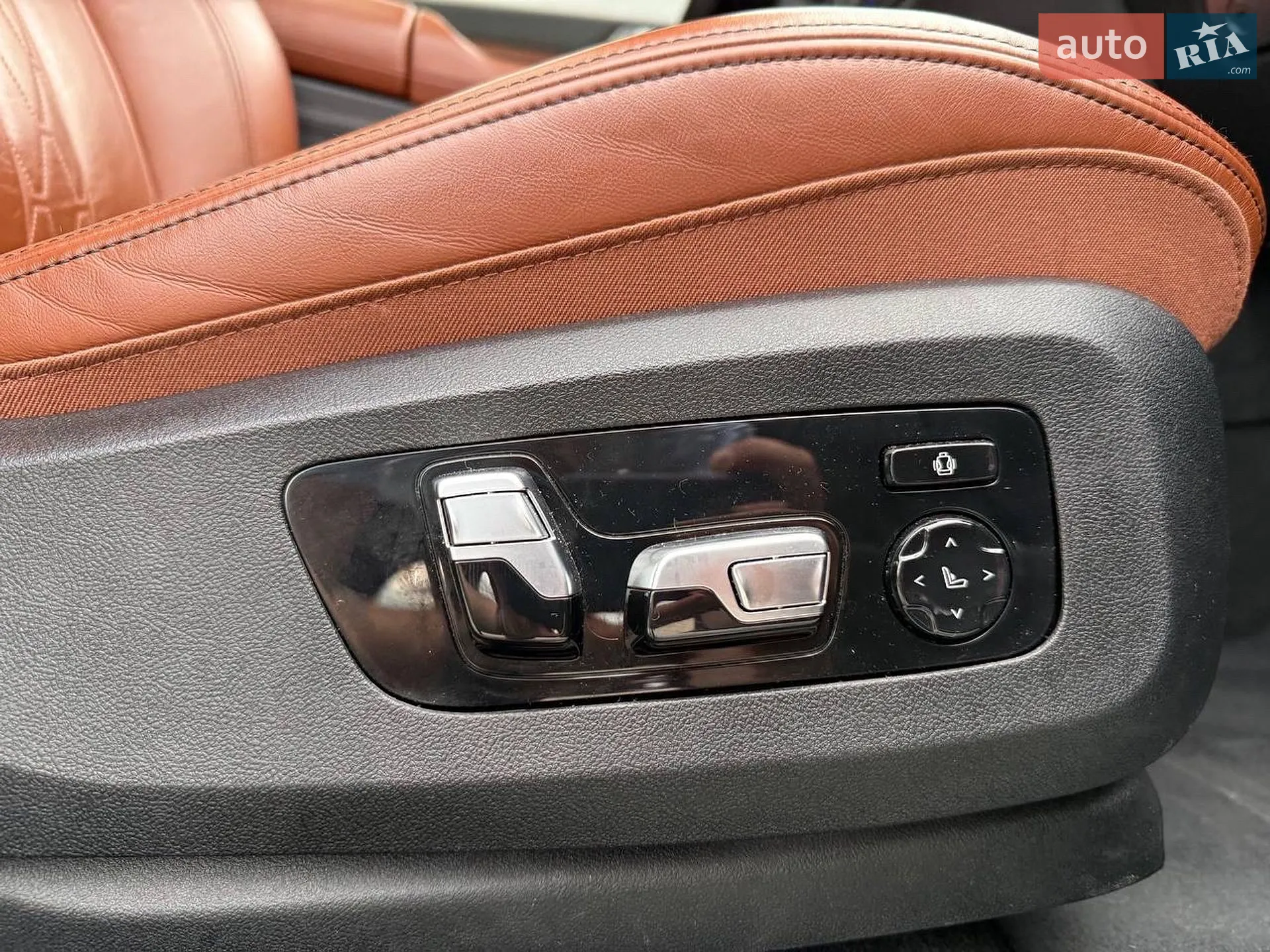 2021 BMW X6 - мініатюра 35